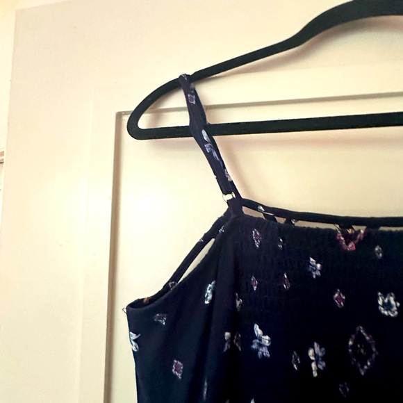 No Boundaries spaghetti strap romper w/long sleek material to the floor- XXL - Picture 10 of 12